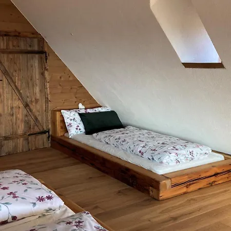 Gastkeusche Hoess Feriehus